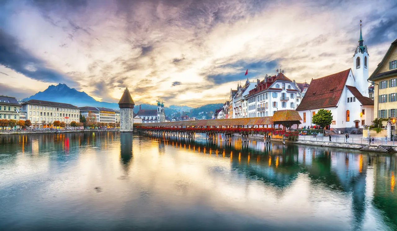 Chapel Bridge in Lucerne, Switzerland